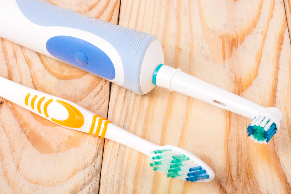 Hand- oder Schallzahnbürste – welche ist am besten?